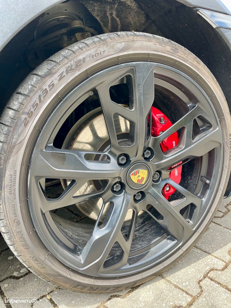Porsche Taycan Cross Turismo 4S Sport bateria Performance Plus - 10
