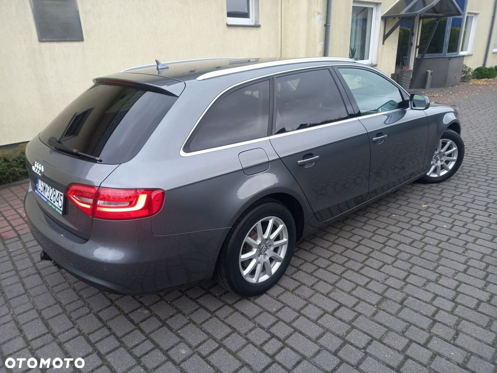 Audi A4 Avant - 6
