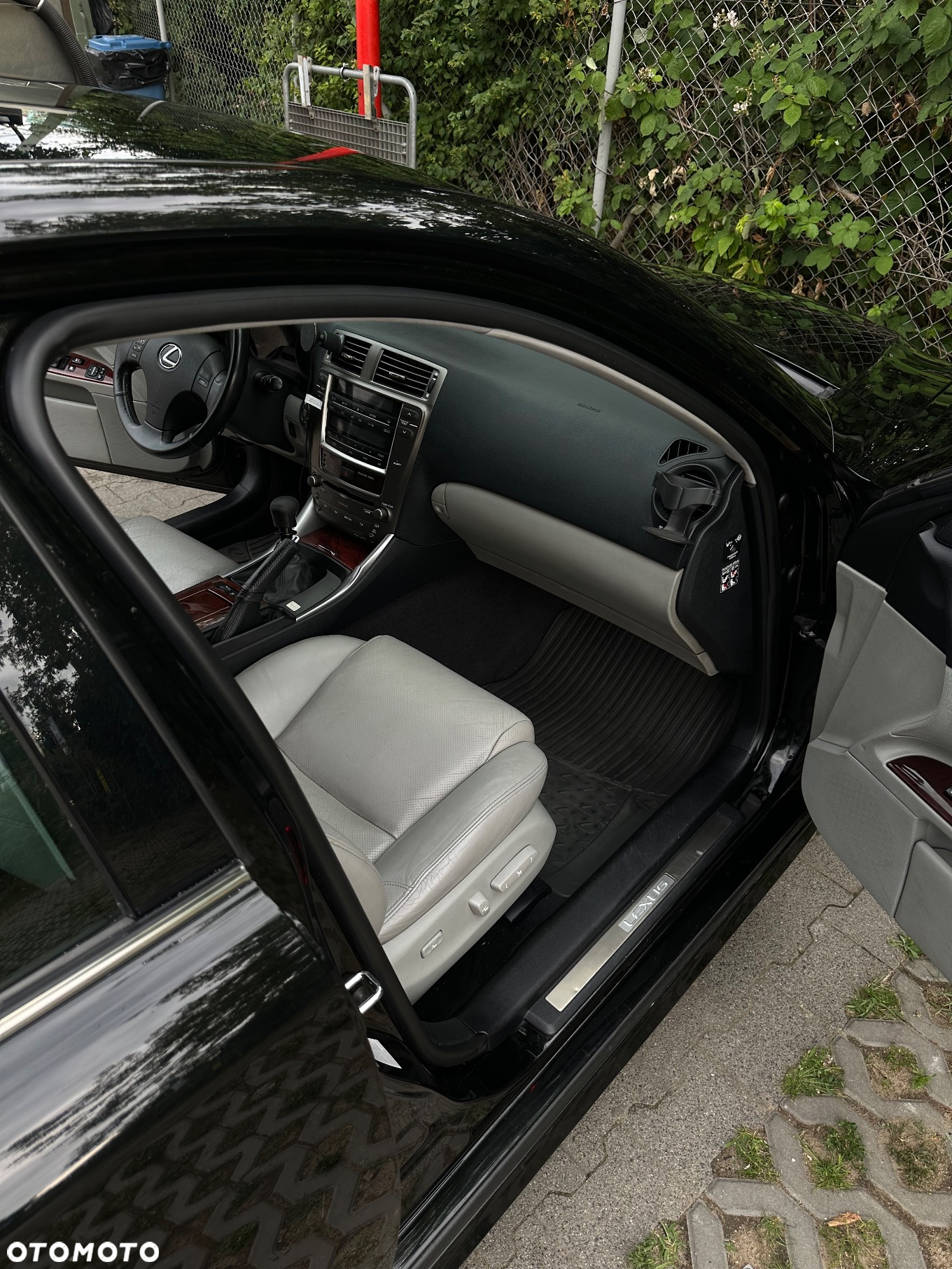 Lexus IS 220 D Prestige - 8