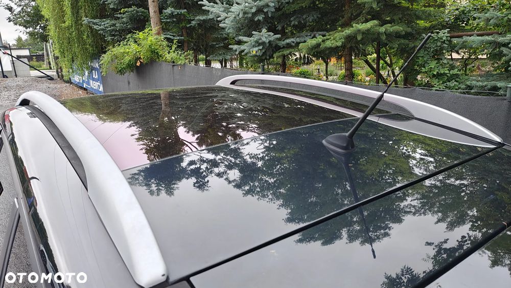 Ford Kuga - 28