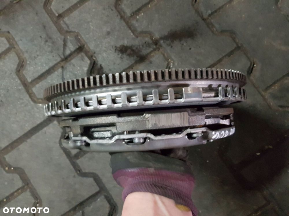DACIA DUSTER I LIFT 13-17r 1.2 TCE KOŁO DWUMASOWE 415050110 - 4