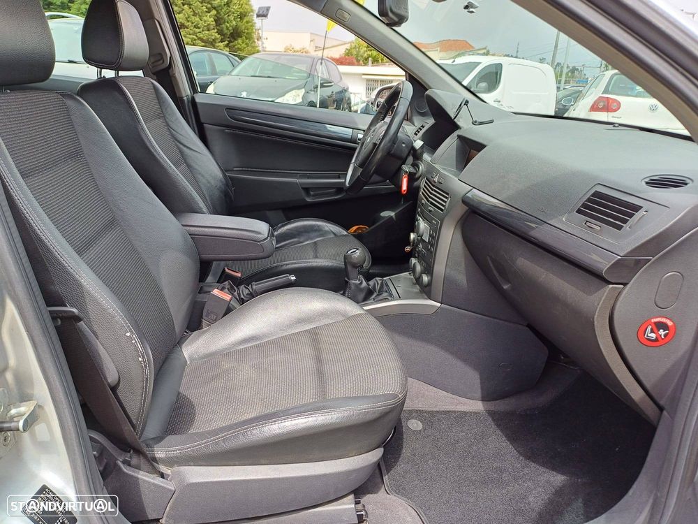 Opel Astra 1.7 CDTI Cosmo M5 - 9
