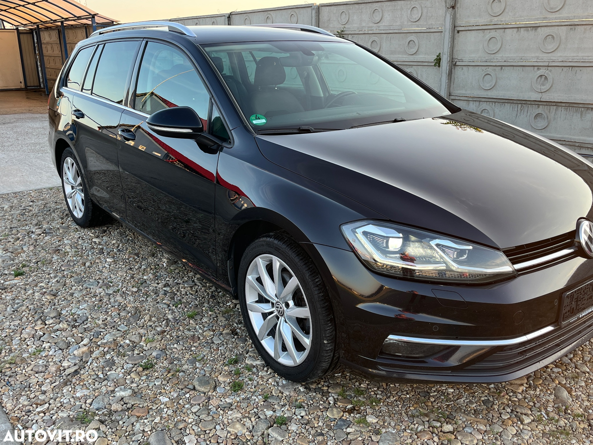 Volkswagen Golf 2.0 TDI (BlueMotion Technology) Highline - 9