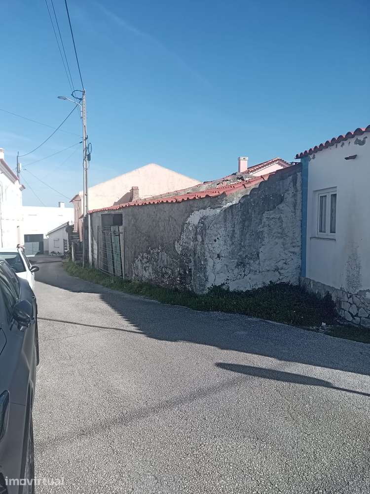 Oportunidade Única no lugar da Areia Branca, Moradia a 5 min do mar - Grande imagem: 5/6