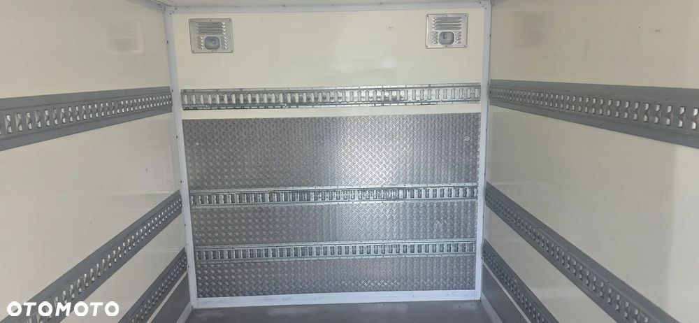 Opel Movano - 12