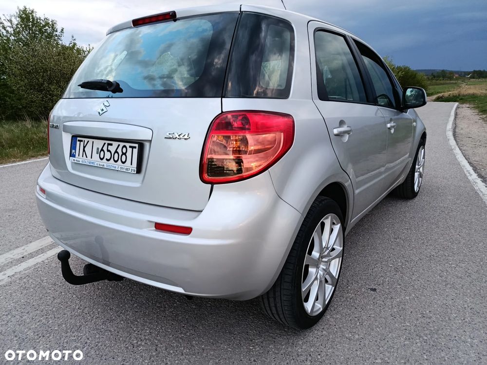 Suzuki SX4 1.6 VVT 4x2 Comfort - 8