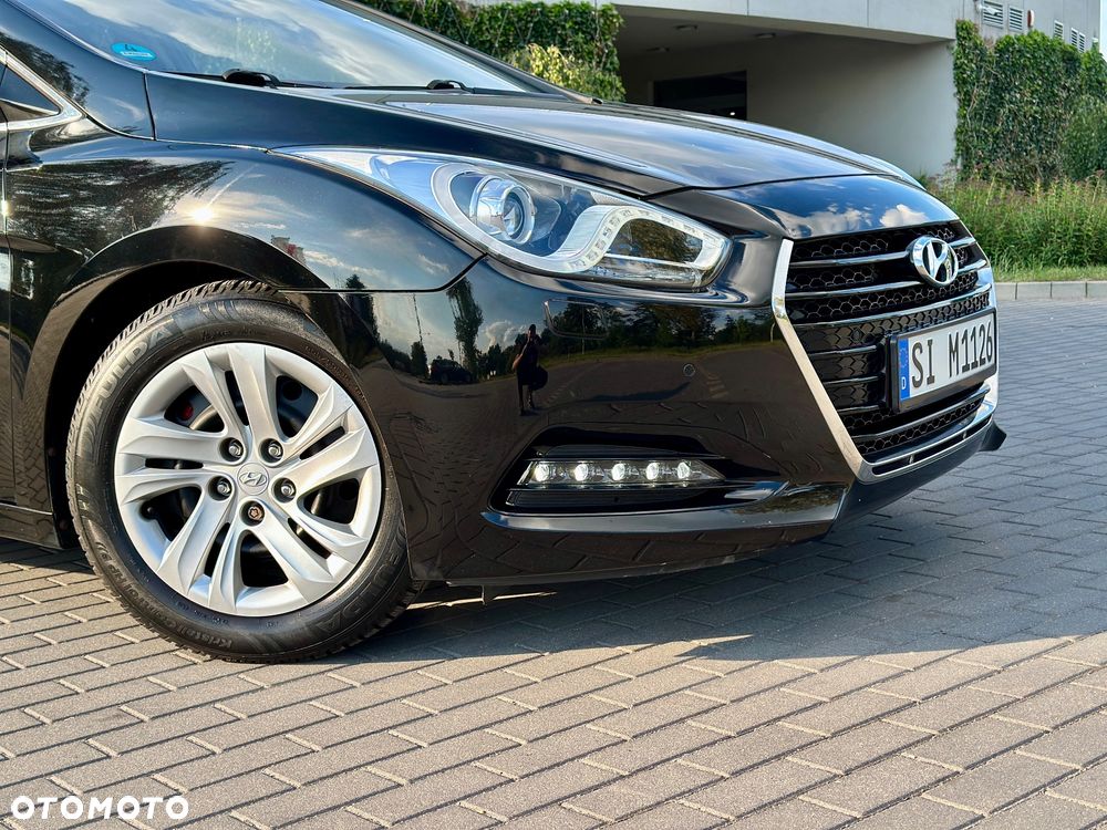 Hyundai i40 Kombi blue 1.6 Classic - 3
