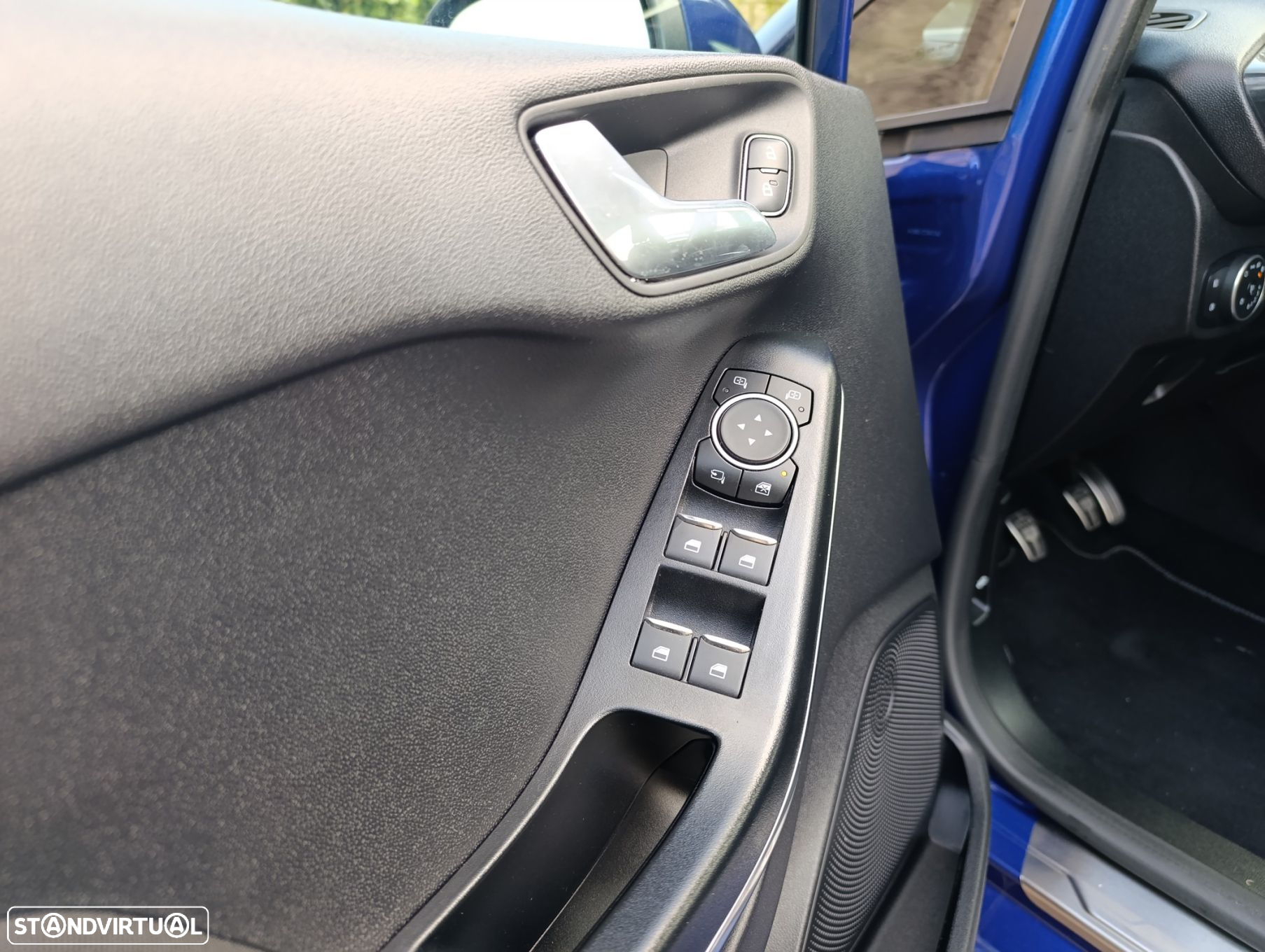 Ford Fiesta 1.0 EcoBoost ST-Line - 30