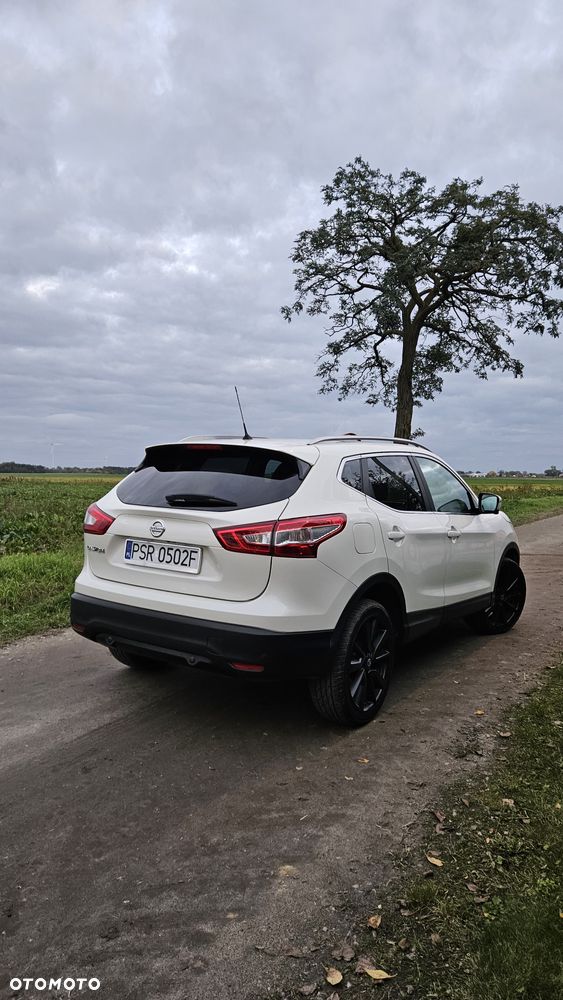 Nissan Qashqai 1.2 DIG-T N-Connecta - 25