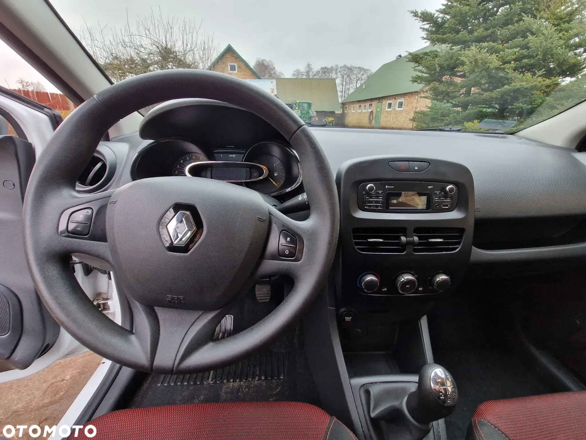 Renault Clio 1.2 16V Life - 6