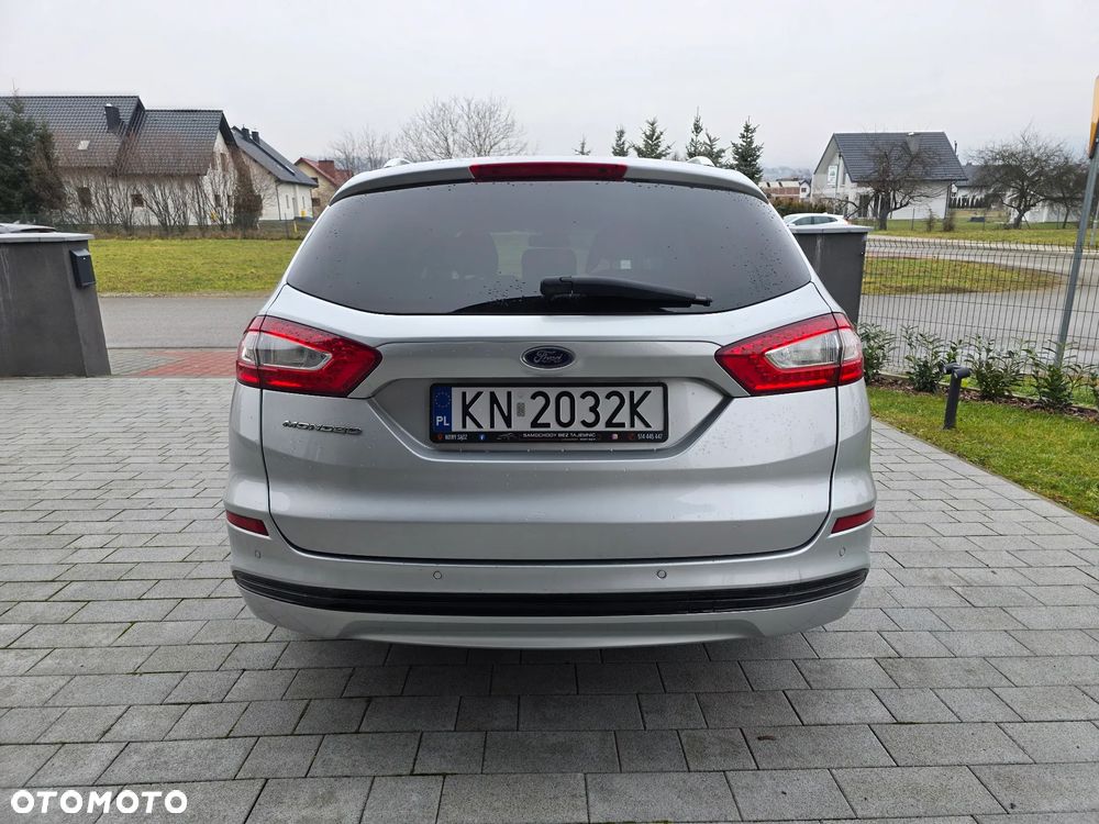 Ford Mondeo 2.0 TDCi STart-Stopp PowerShift-Aut Titanium - 4