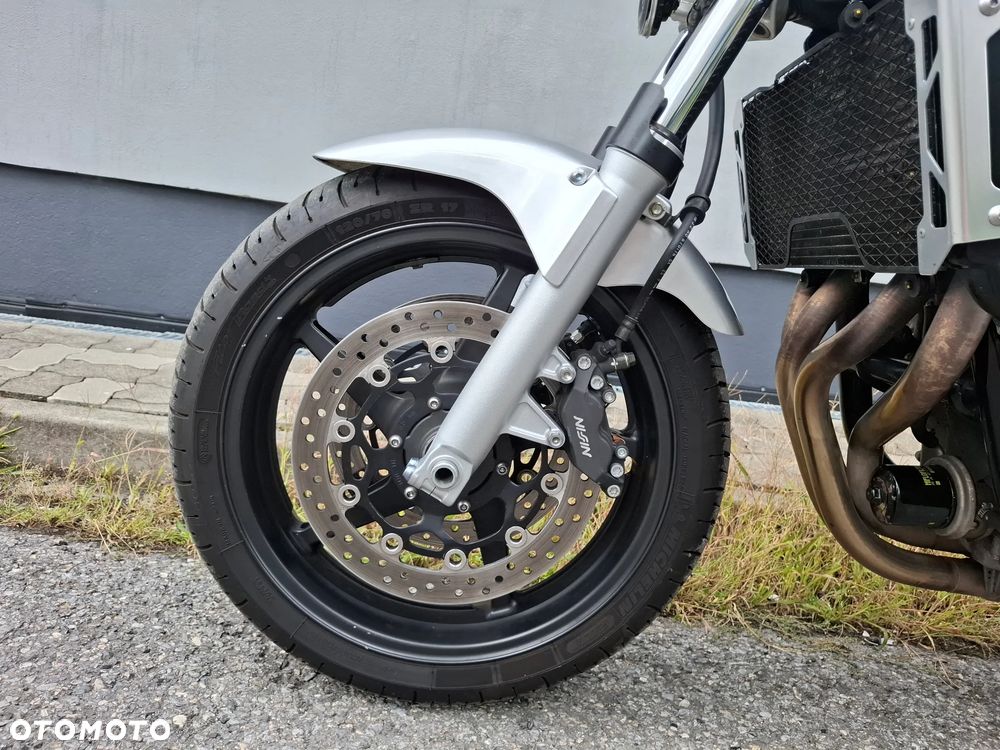 Honda CB - 25