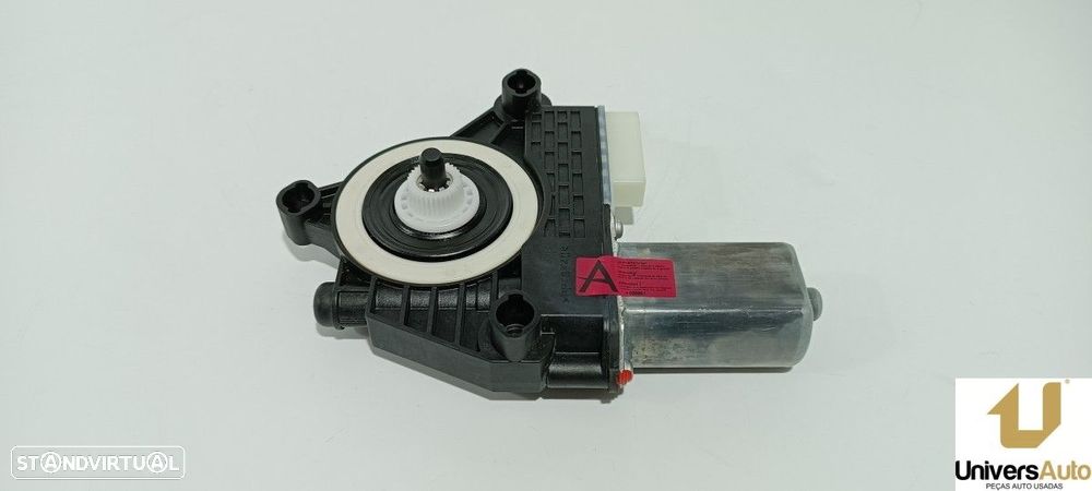 MOTOR ELEVADOR FRENTE ESQUERDO BMW SERIE 1 LIM. (F40) 118D M SPORT - 2