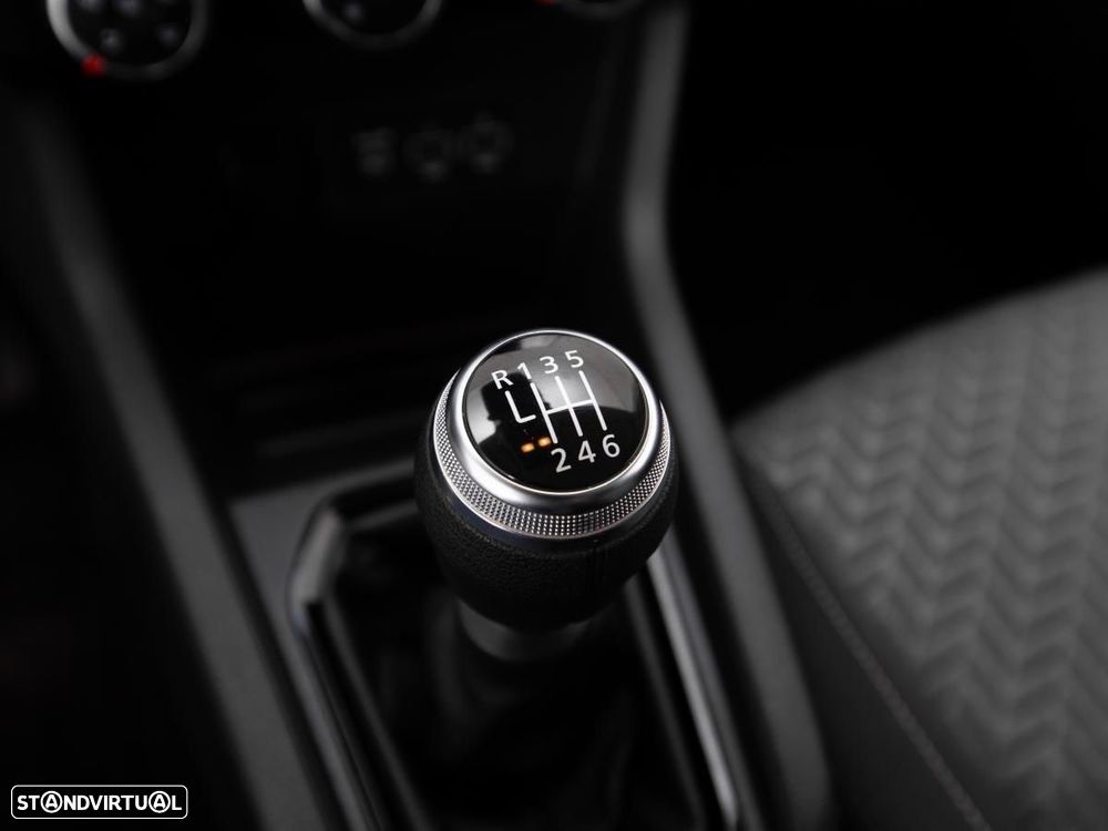 Renault Clio 1.0 TCe Limited - 16