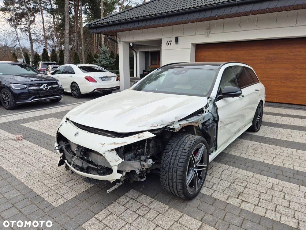 Mercedes-Benz Klasa E - 11