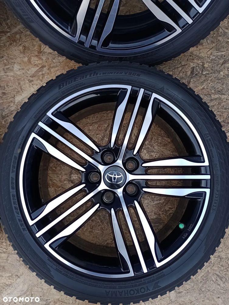 KOŁA ZIMOWE ALUMINIOWE TOYOTA C-HR 5X114 R19 7,5J ET50 OPONY 225/45 R19 96V YOKOHAMA BLUEARTH V905 - 7