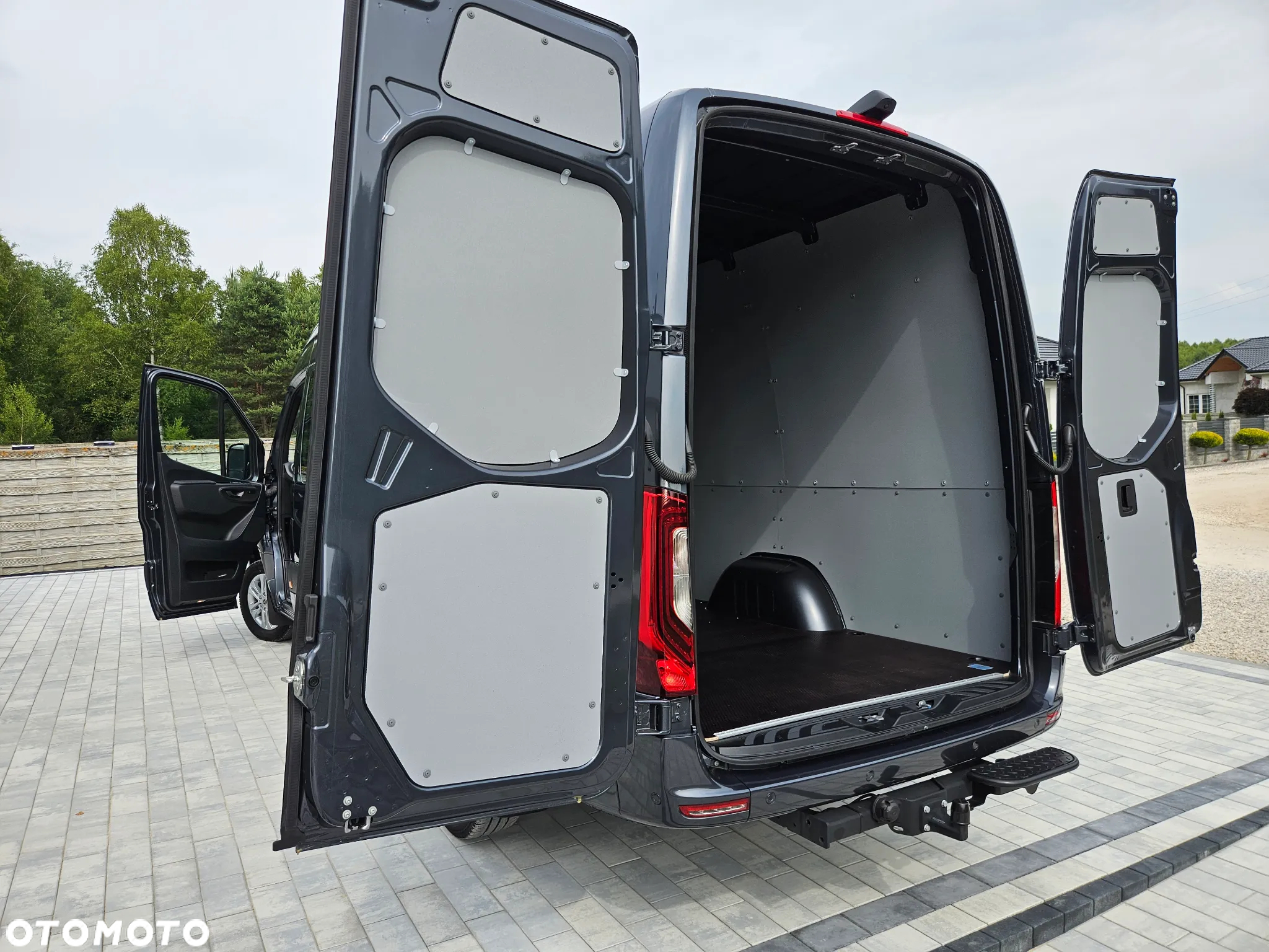 Mercedes-Benz SPRINTER 319CDI Brygadowy Automat Ledy MAX WERSJA SalonPL - 36