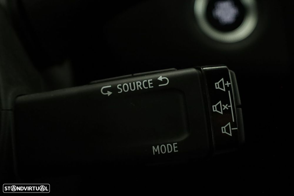 Renault Captur 1.0 TCe Techno Bi-Fuel - 19