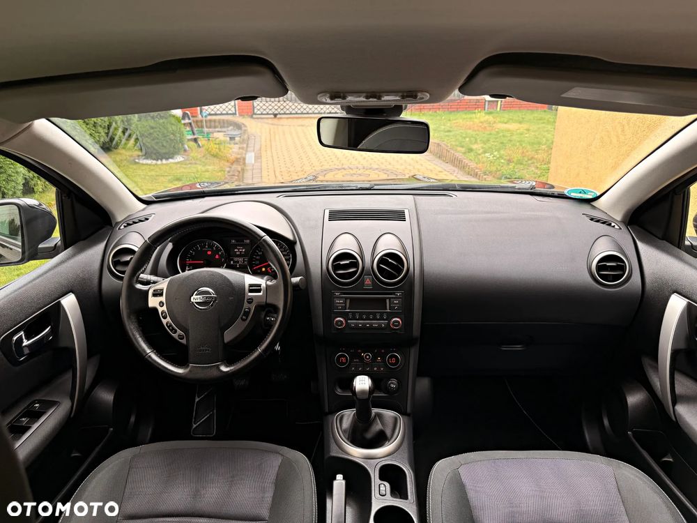 Nissan Qashqai - 30