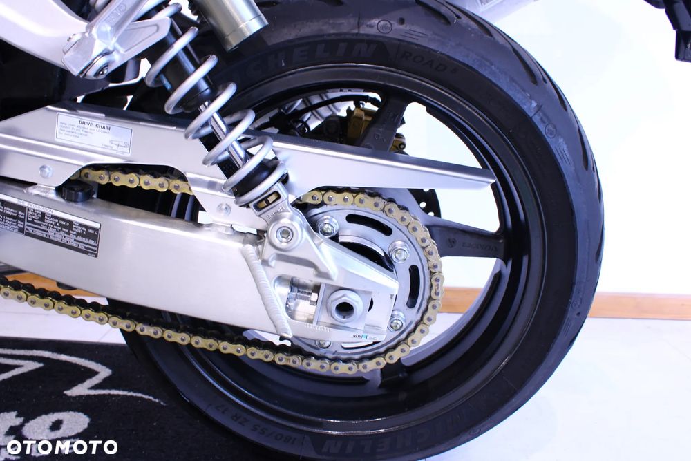 Honda CB - 30
