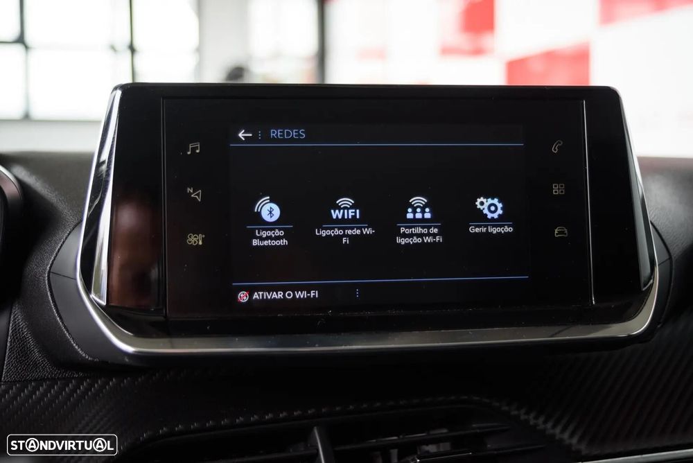Peugeot 2008 PureTech 130 EAT8 Allure - 40