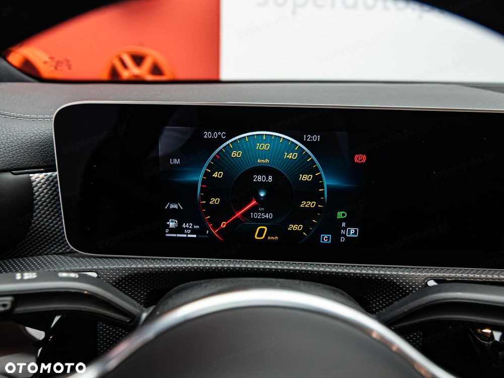 Mercedes-Benz CLA 200 d 8G-DCT - 14