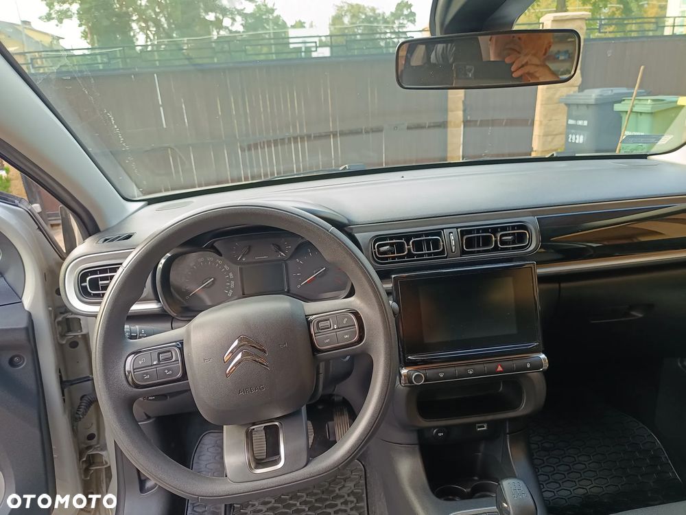 Citroën C3 1.2 PureTech Shine - 24