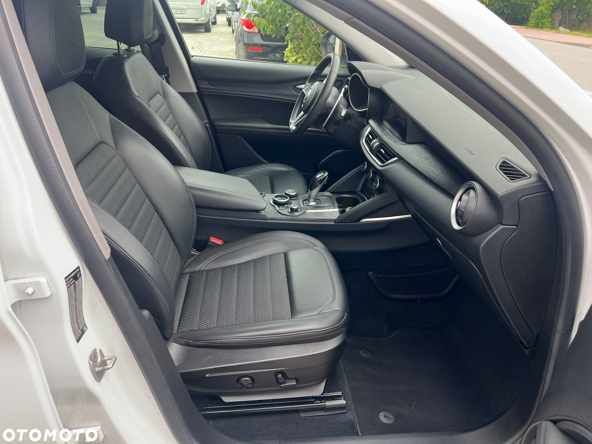 Alfa Romeo Stelvio 2.2 Diesel 16V AT8 Q4 Lusso - 35