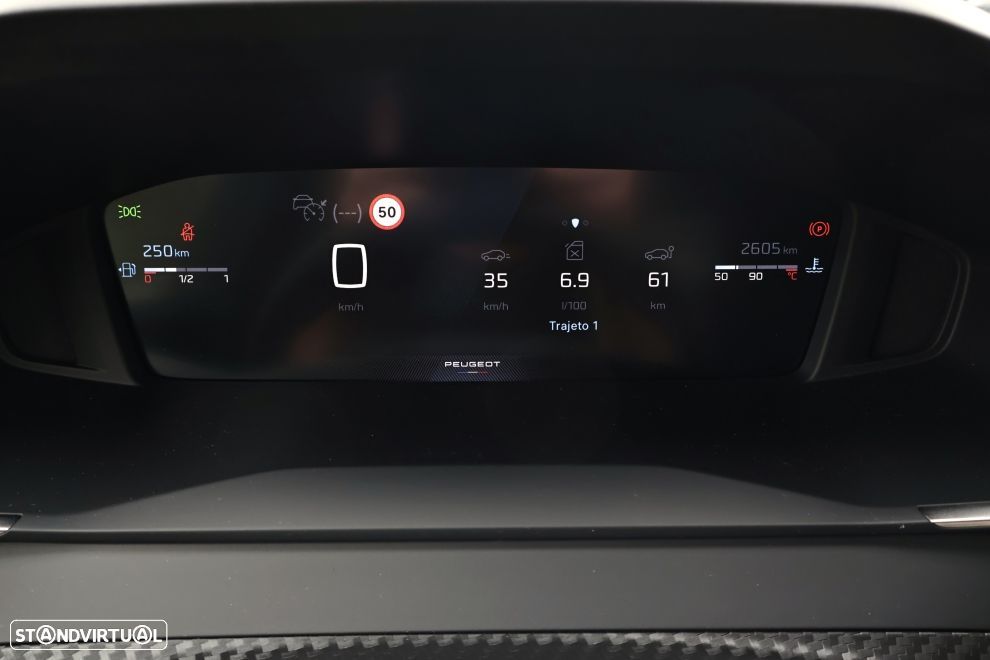 Peugeot 2008 1.2 Allure - 8