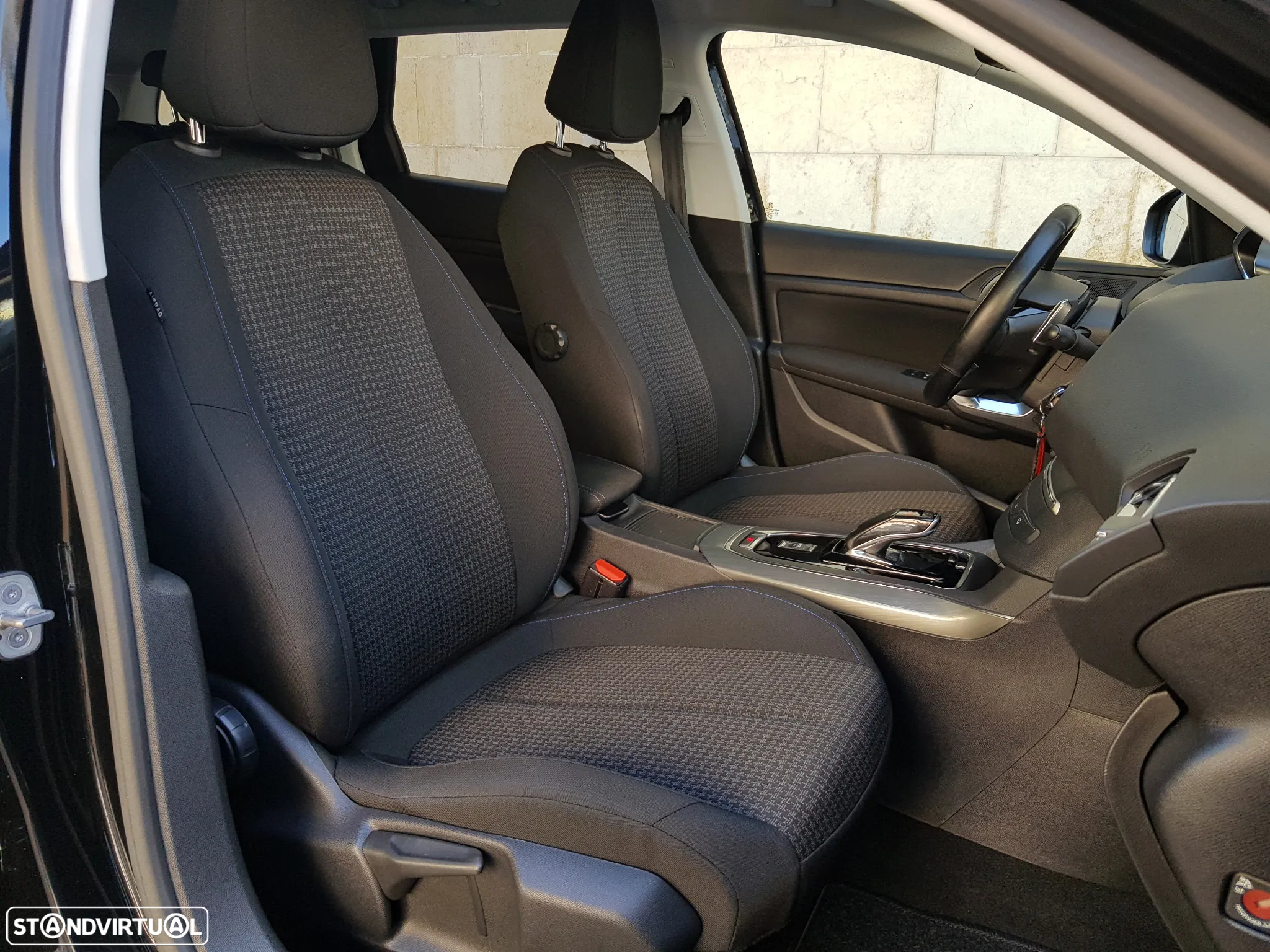 Peugeot 308 SW 1.5 BlueHDi Style EAT8 - 37