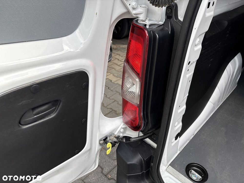 Toyota PROACE CITY - 15