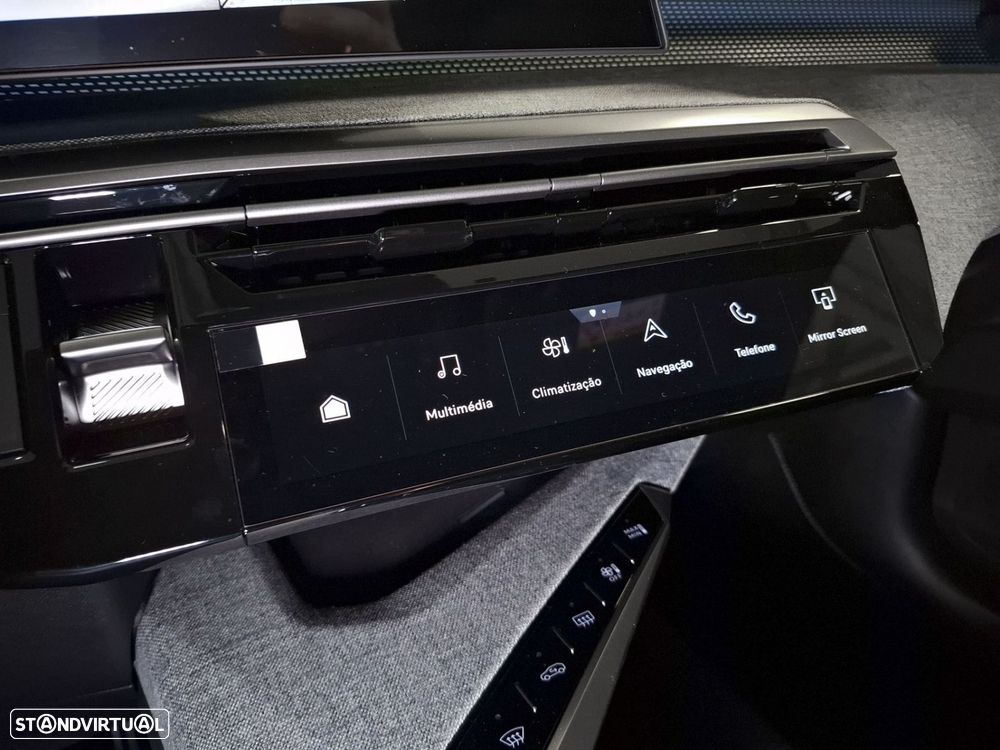 Peugeot E-3008 73 kWh GT - 20