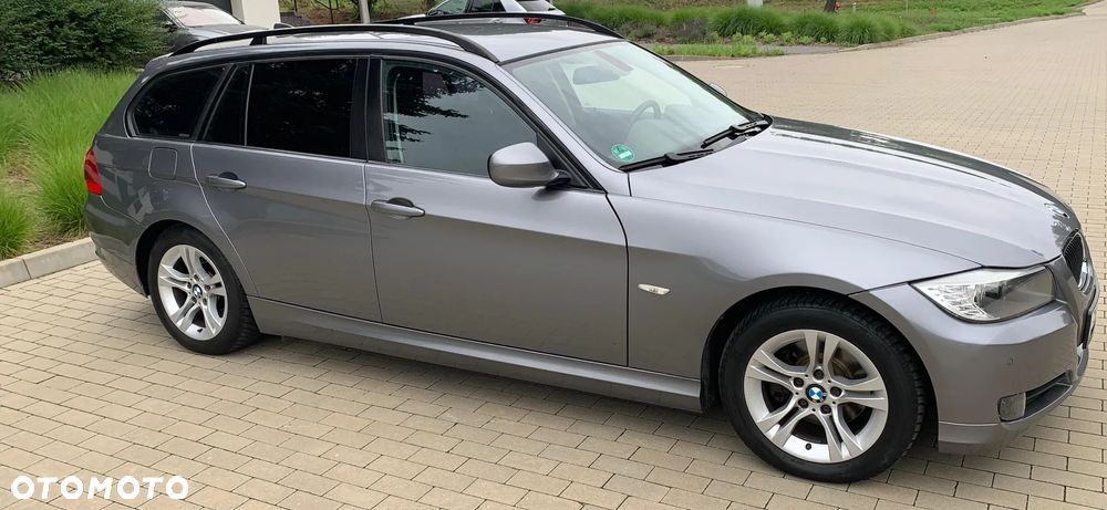 BMW Seria 3 318i - 9