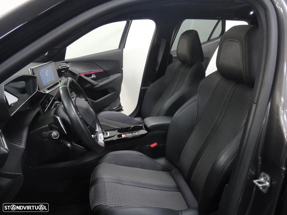 Peugeot 2008 1.2 PureTech GT Line EAT8 - 15