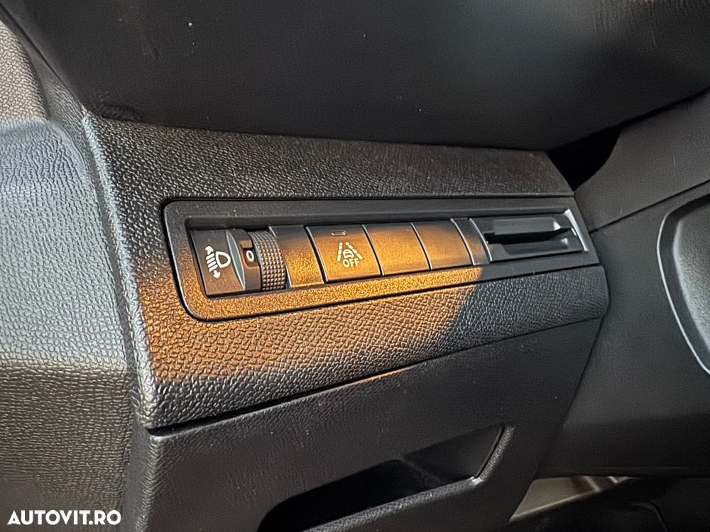 Peugeot 3008 BlueHDi 130 Stop & Start Allure - 16