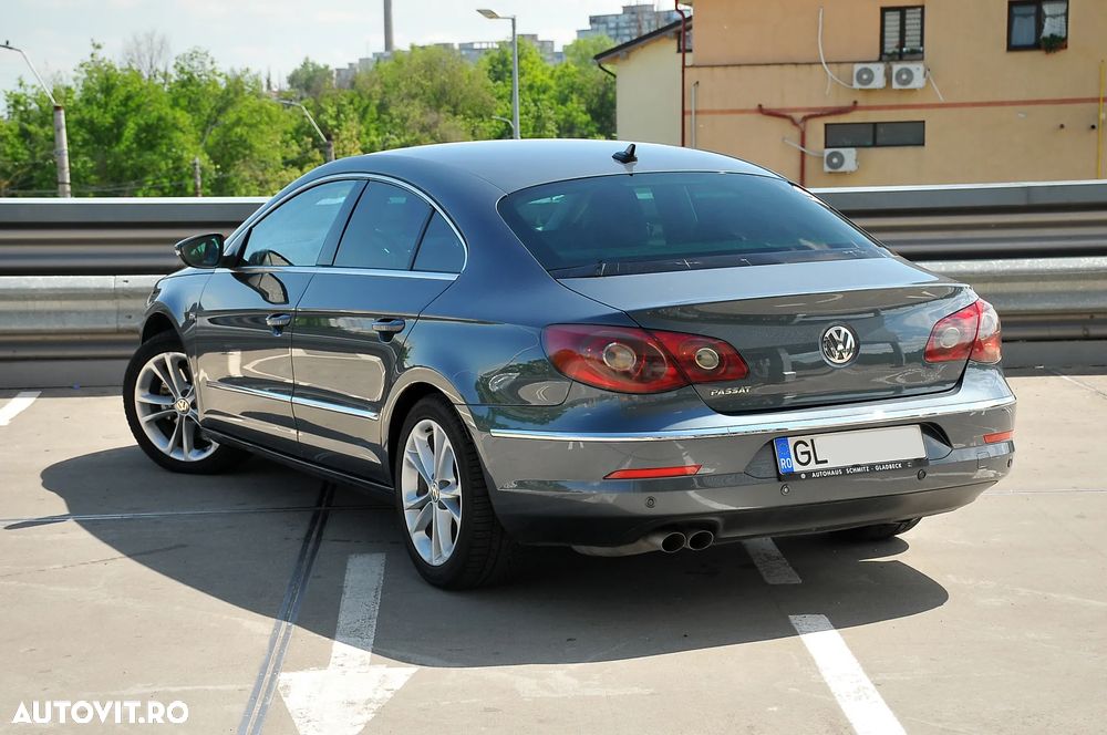 Volkswagen Passat CC - 9