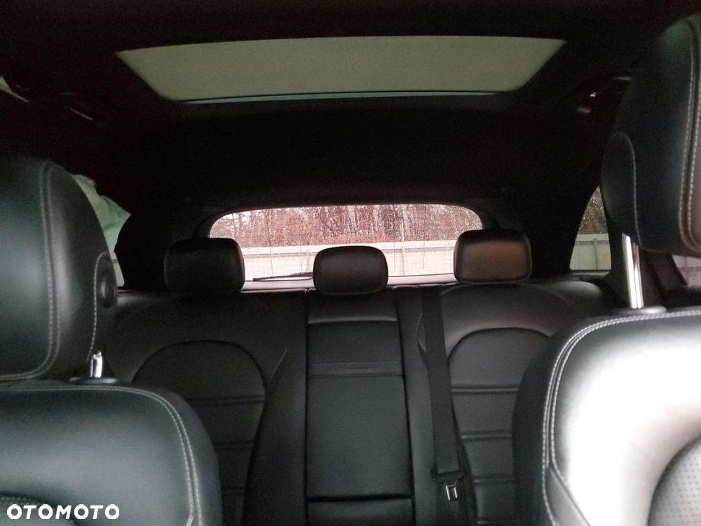 Mercedes-Benz GLC - 4