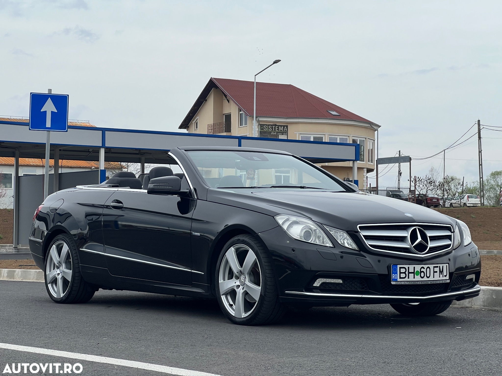 Mercedes-Benz E - 13