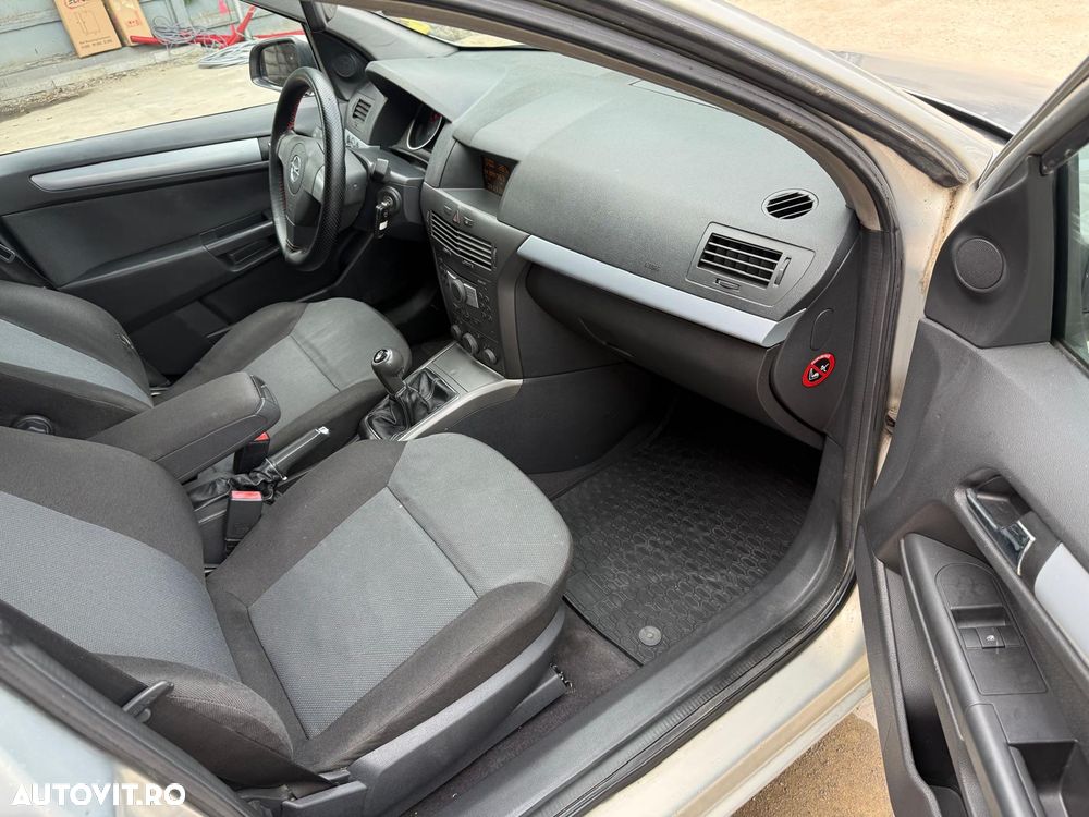 Opel Astra 1.7 CDTI - 7