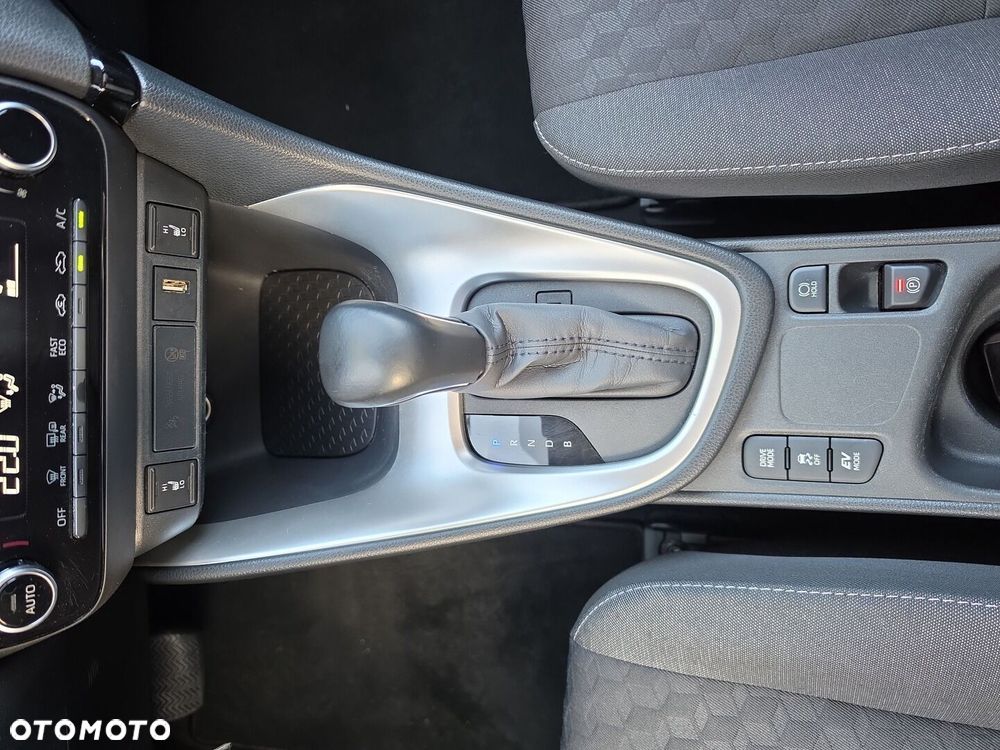 Toyota Yaris Hybrid 1.5 Comfort - 21