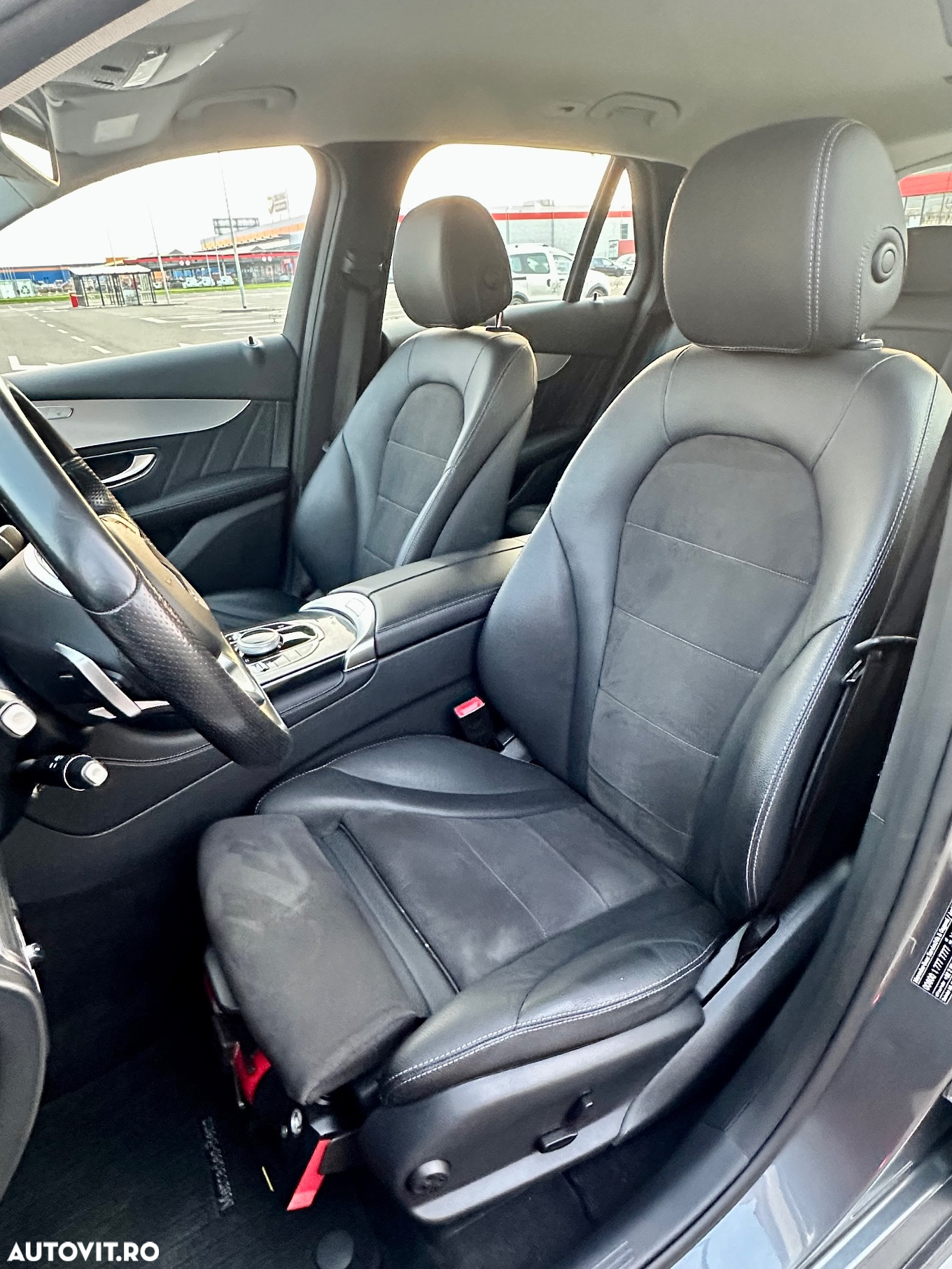 Mercedes-Benz GLC 220 d 4Matic 9G-TRONIC AMG Line - 15