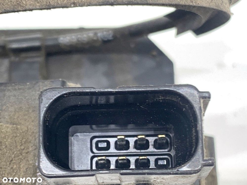 ZAMEK DRZWI PRAWY PRZÓD  FIAT DUCATO Autobus (250_) 2006 - 2022 160 Multijet 3,0 D 115 kW [156 KM] - 4