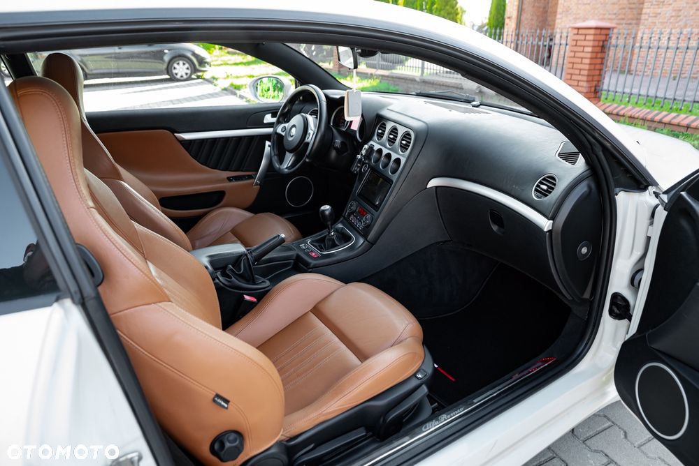Alfa Romeo Brera 2.4JTDM - 30