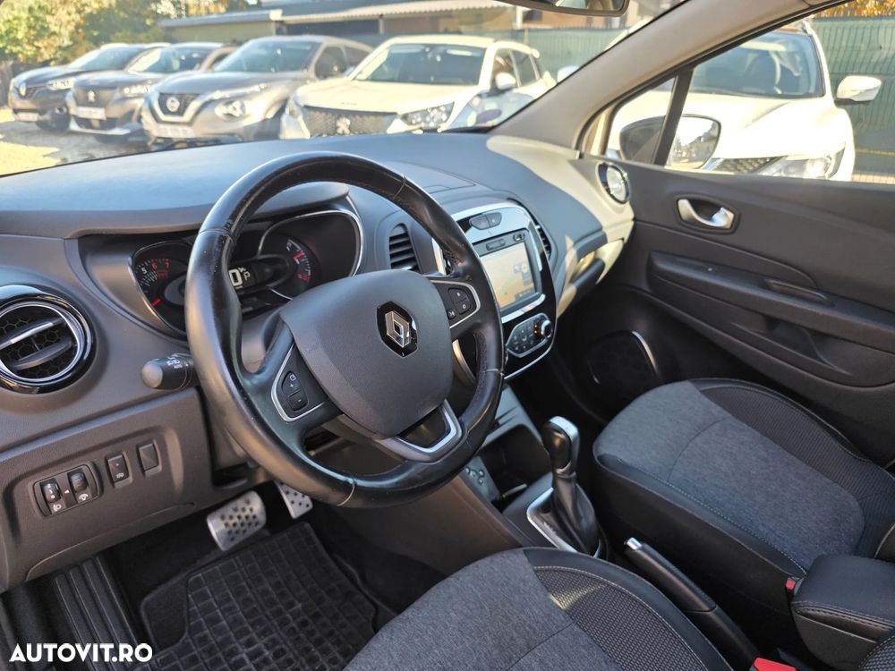 Renault Captur - 25