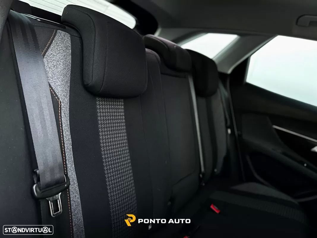 Peugeot 3008 1.2 PureTech Allure EAT6 - 14