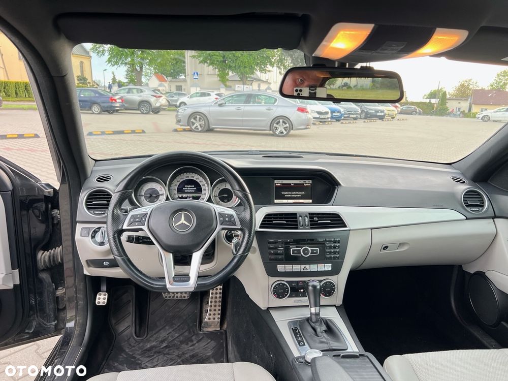 Mercedes-Benz Klasa C 220 (BlueTEC) d BlueEFFICIENCY Edition 7G-TRONIC Avantgarde - 17