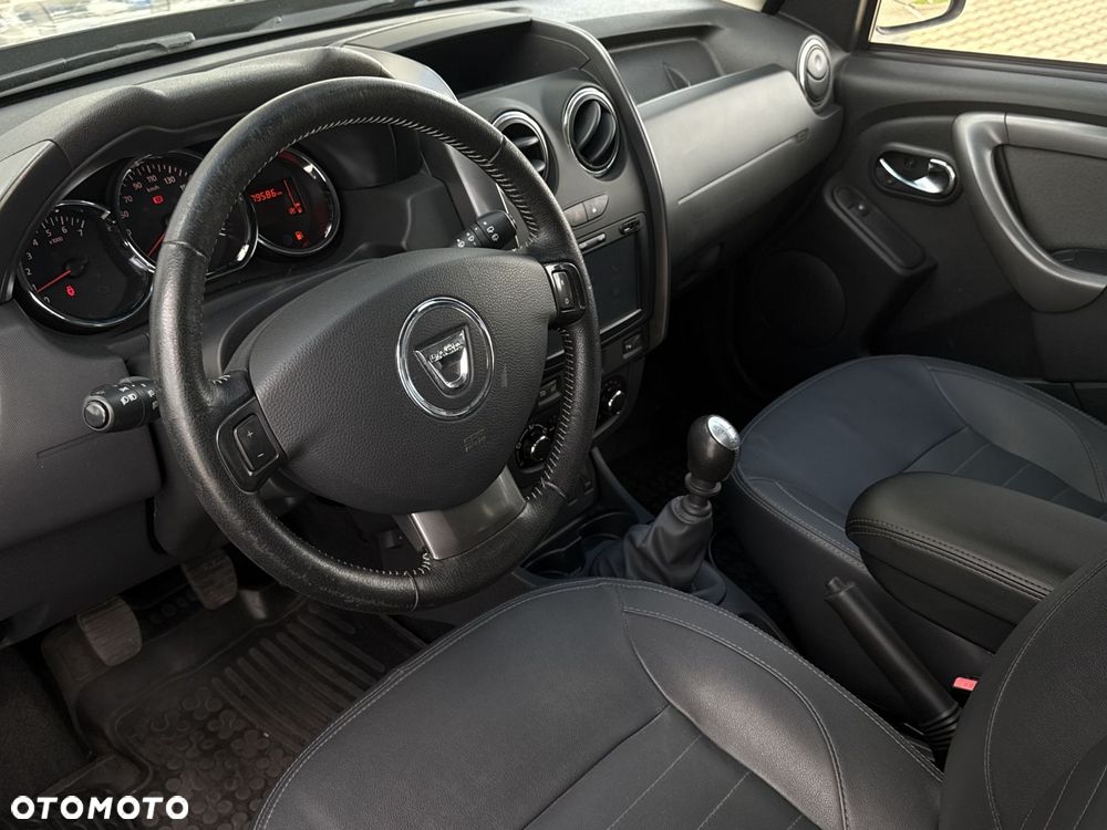 Dacia Duster 1.2 TCe Laureate S&S EU6 - 9