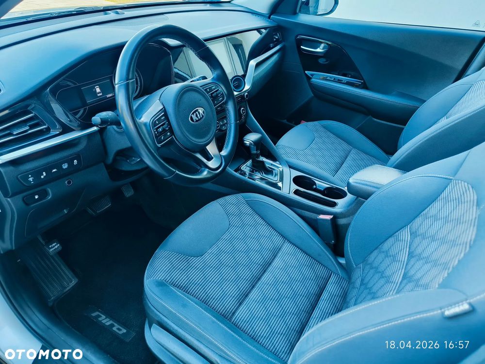 Kia Niro - 12