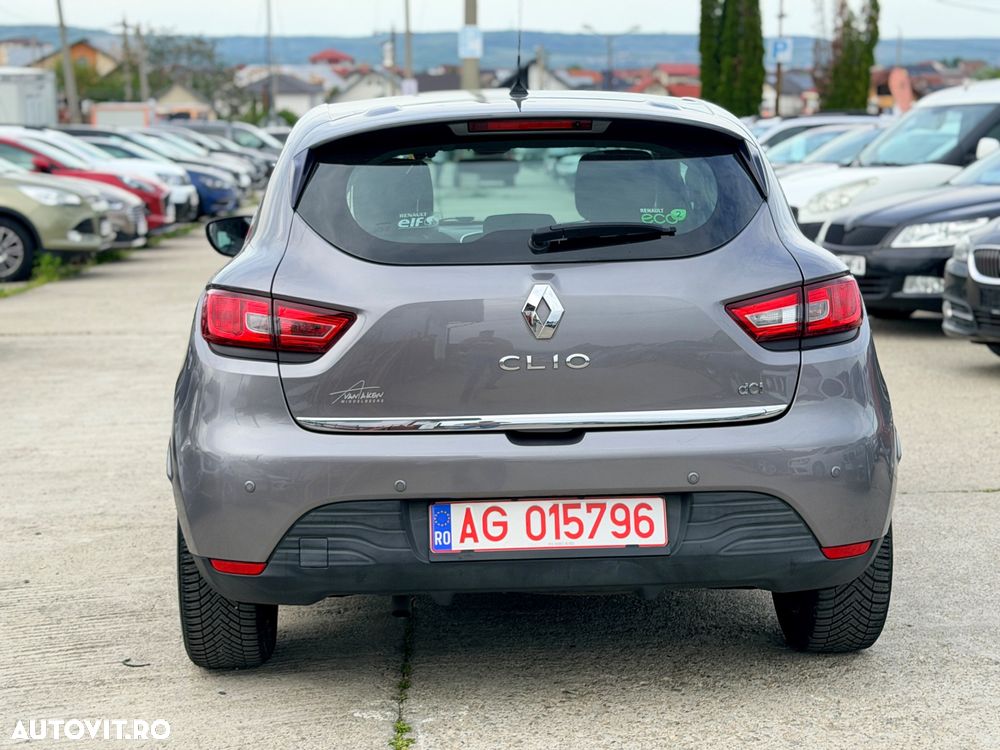 Renault Clio - 5