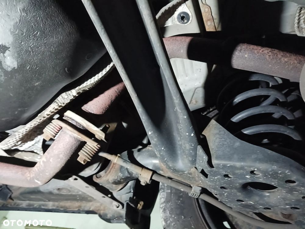 Toyota Yaris 1.33 VVT-i Cool - 26